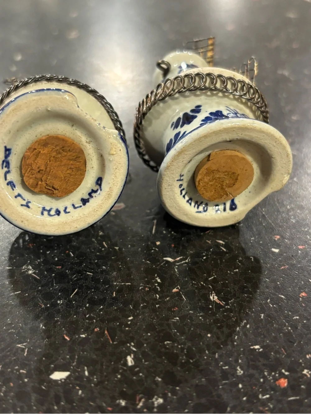 made in Holland- Delfts Salt/ Pepper Shakers Antiq Blue-Wh Ceramic Windmill set